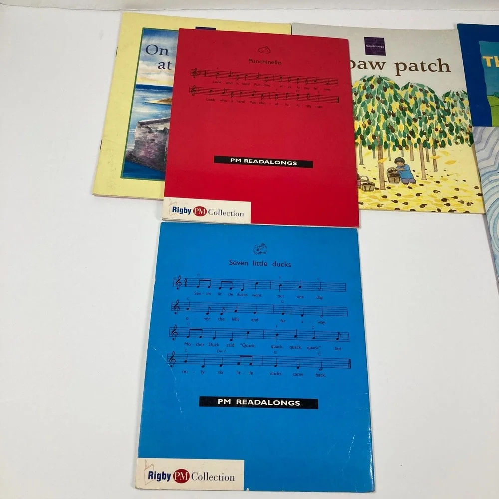 Lot Of 6 Early Reader Song Books Paperback Single Copies Homeschool‎ Tutoring